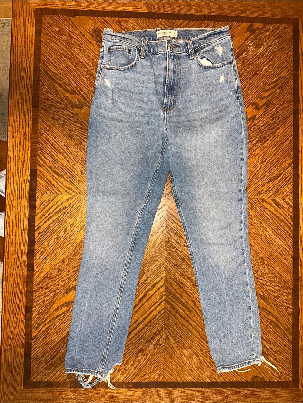 Abercrombie & Fitch The Skinny High-Rise Women's Jeans